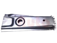 Querstrebe unter Fussraum