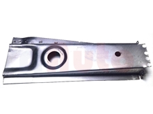 Querstrebe unter Fussraum